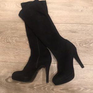 Aldo vegan platform boots!